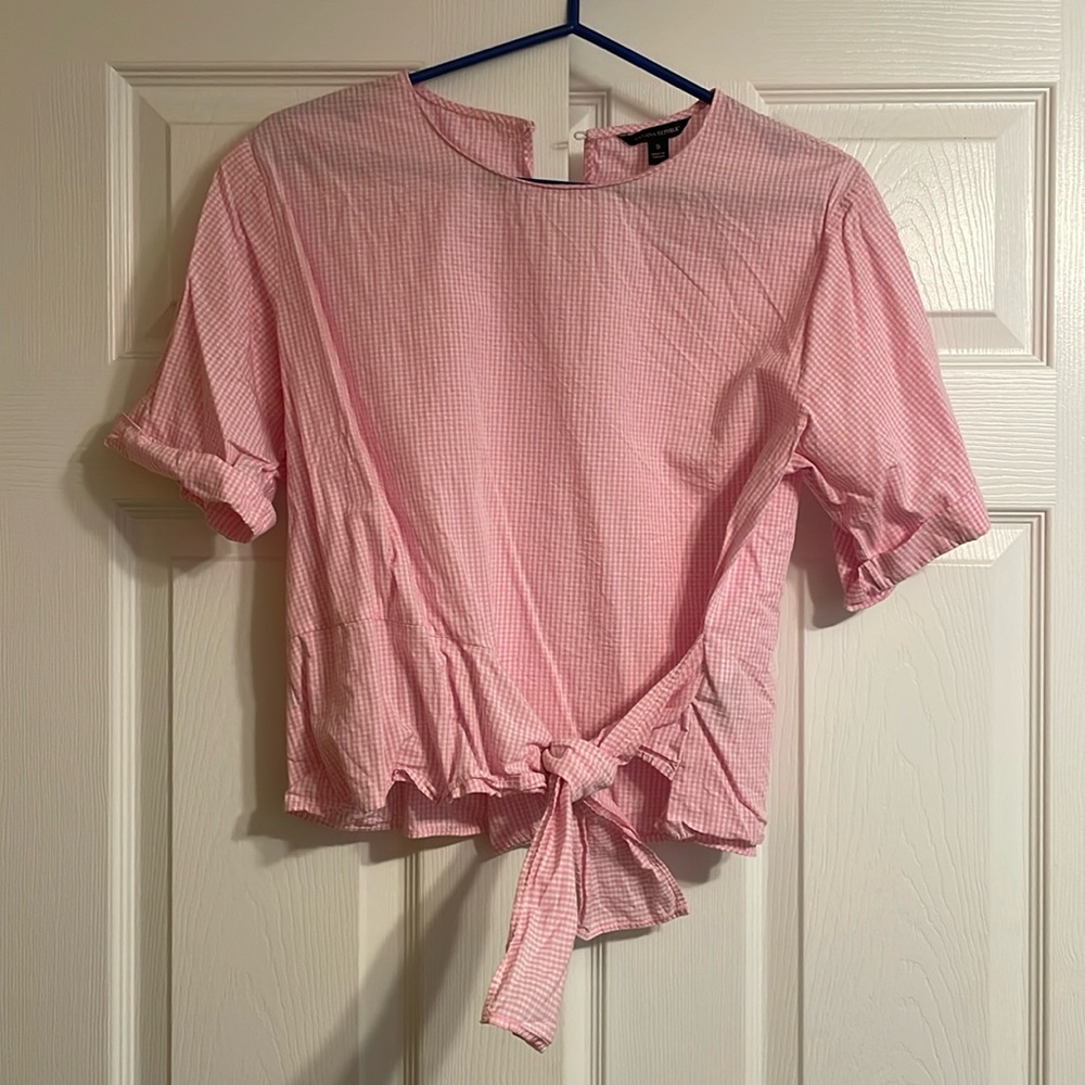 Banana Republic Pink Gingham Tie Banana Republic Top with Cuffed Sleeves